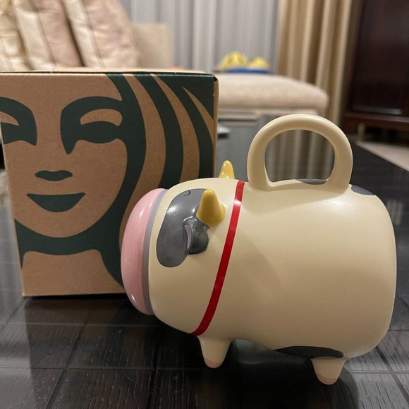 Starbucks China CNY 2021 Cookie Jar